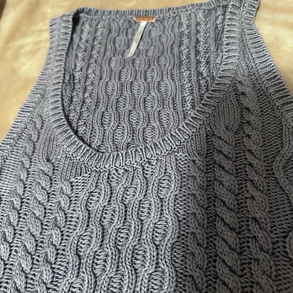 Free People High Tide Cable Tank - chambray Sky Knit Tank Top M - Picture 2 of 6